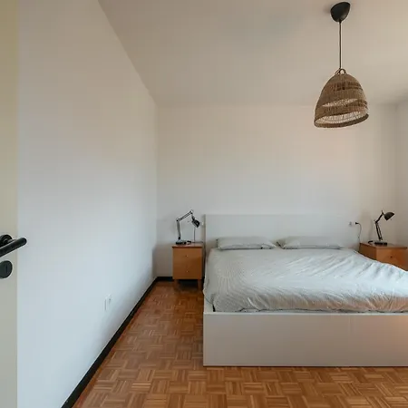 Casa Gialla Apartment *
